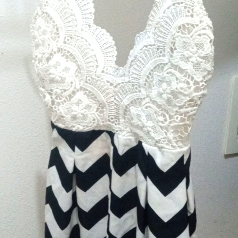 Moxeay knitted backless Dress